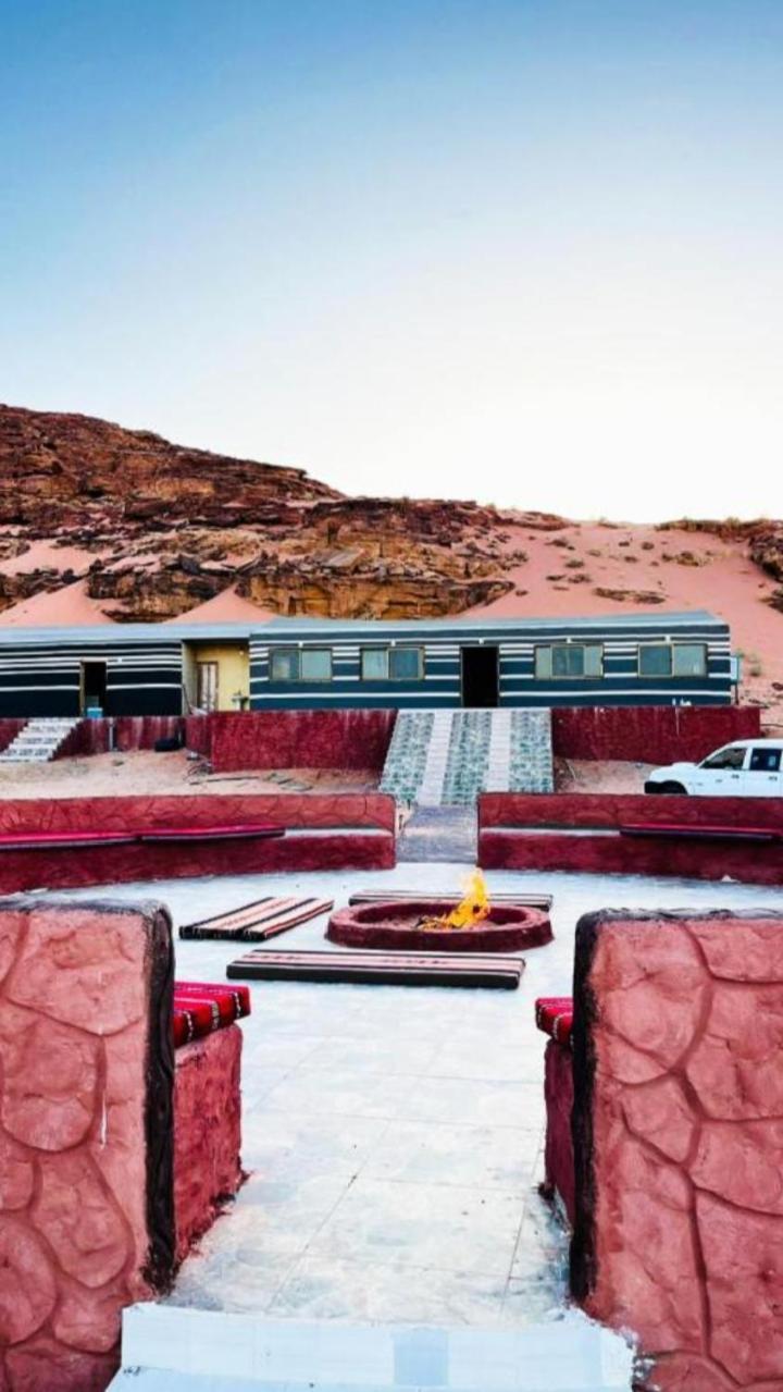 Wadi Rum Camp Stars & Jeep Tour Hotel ภายนอก รูปภาพ