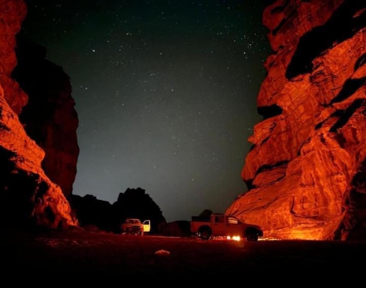 Wadi Rum Camp Stars & Jeep Tour Hotel ภายนอก รูปภาพ